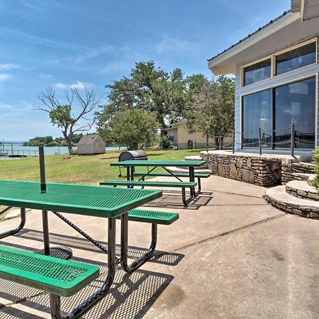 Rustic Lake Buchanan Hideaway With Game Room And Grill Tow المظهر الخارجي الصورة