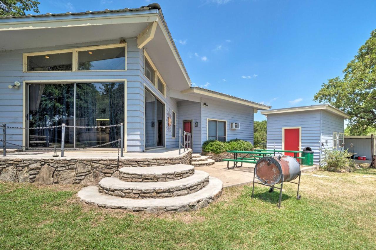 Rustic Lake Buchanan Hideaway With Game Room And Grill Tow المظهر الخارجي الصورة