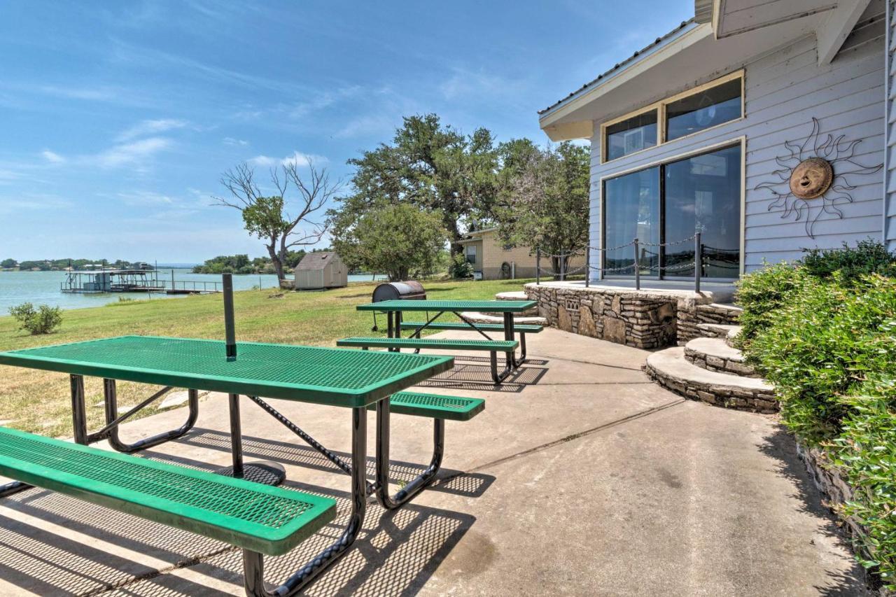 Rustic Lake Buchanan Hideaway With Game Room And Grill Tow المظهر الخارجي الصورة